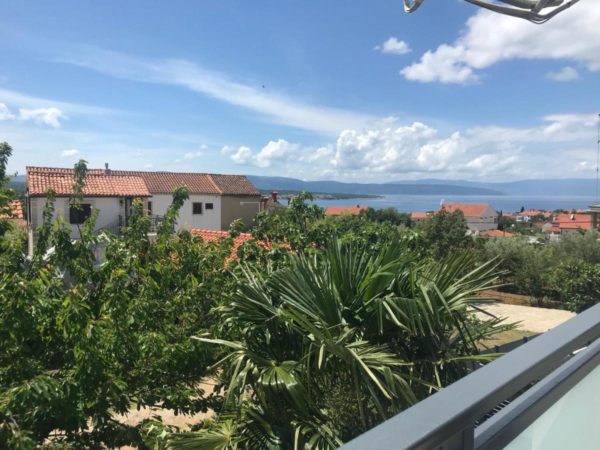 Lovely Sea View House In Malinska Island Krk Exterior foto